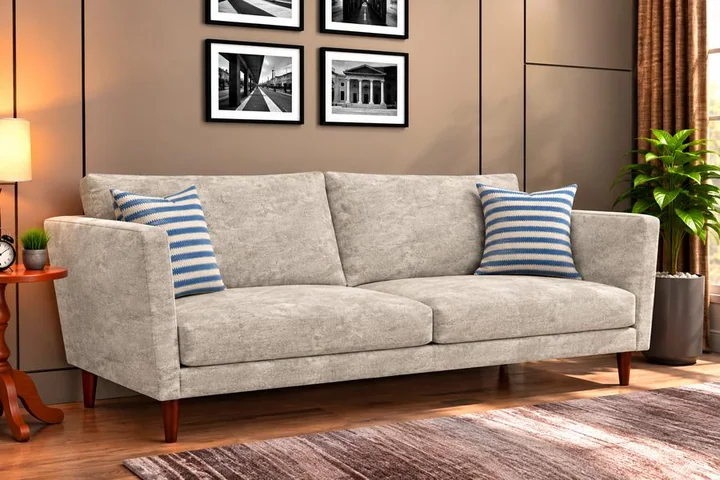 Boston SR 04 on a sofa