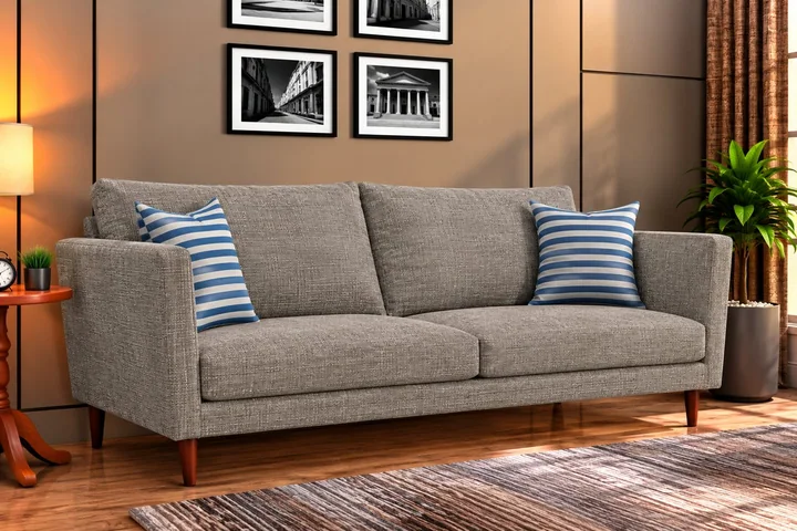 Paris SR 81 on a sofa