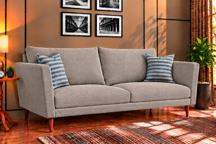 Turkey SR 9 on a sofa