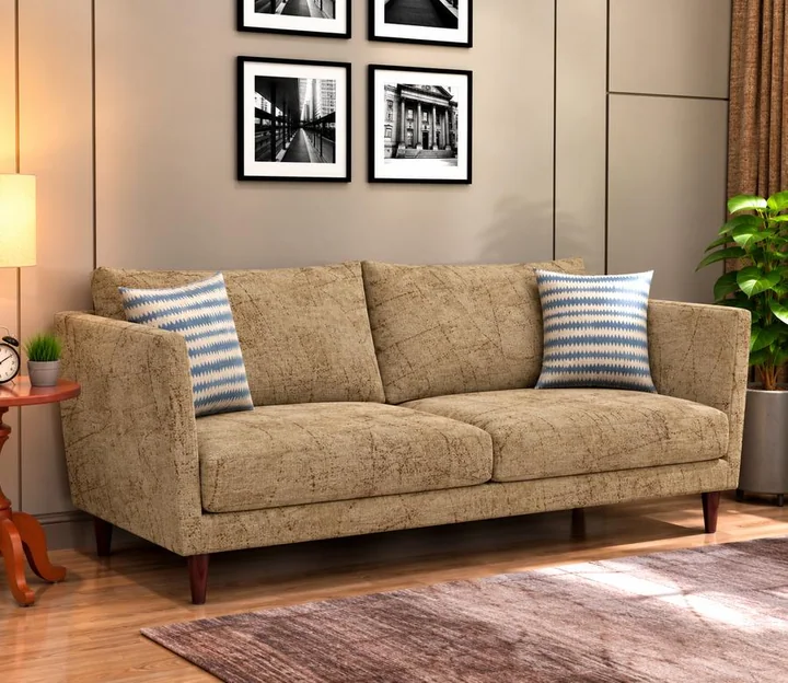Voltas SR 01 on a sofa